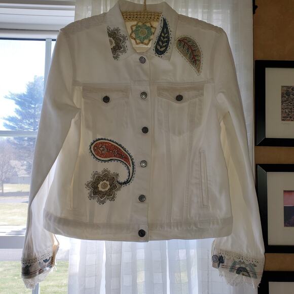 Upcycled Refashioned Boho Chic Lucky Brand Tomboy Trucker Jacket Off White Sz L‎ - Picture 1 of 12